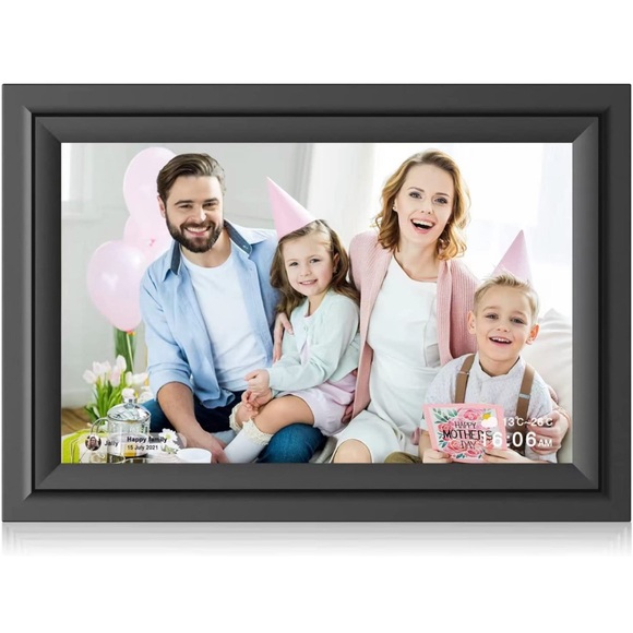 Very nice digital pictures frame